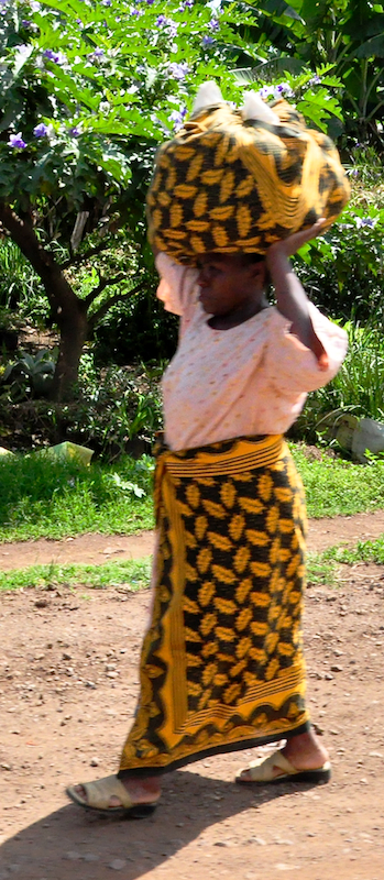 Melanie Heinrich - Travel Images - Nairobi Kenya -Arusha, Tanzania